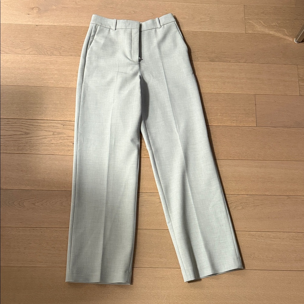 Light Grey Babaton Agency pants from Aritzia A NWOT - Picture 2 of 6